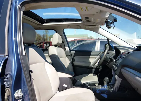 2014 Subaru Forester 2.5I Touring z USA, uszkodzony, nr VIN JF2SJAPC8EH523529